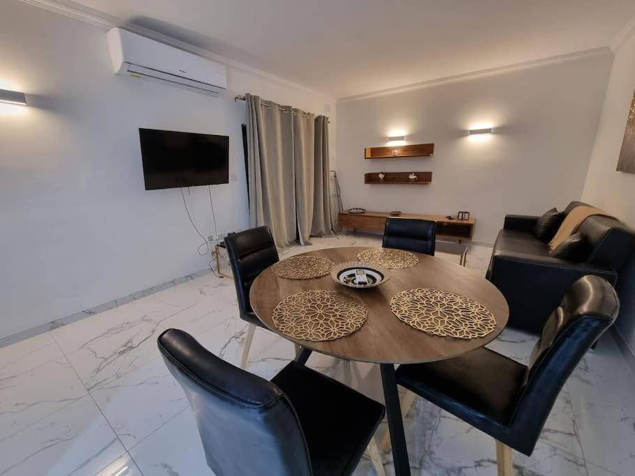 2 Bedroom Apartment In Bugibba St. Paul's Bay Exterior foto